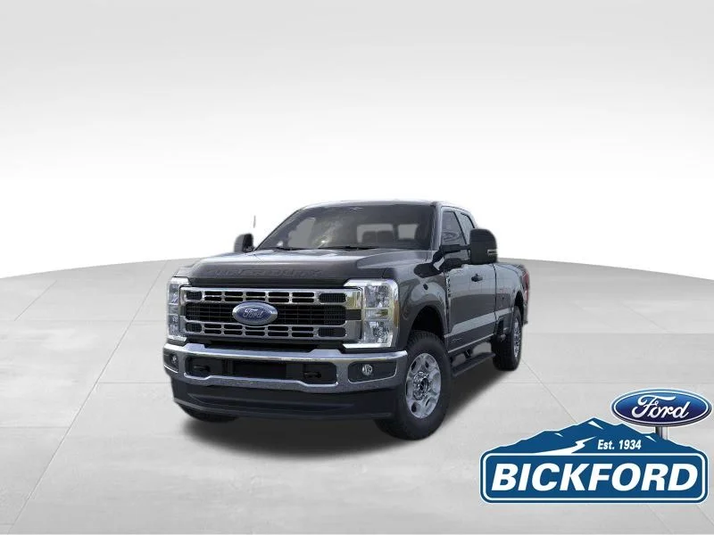 New 2026 Black Ford XLT image 2