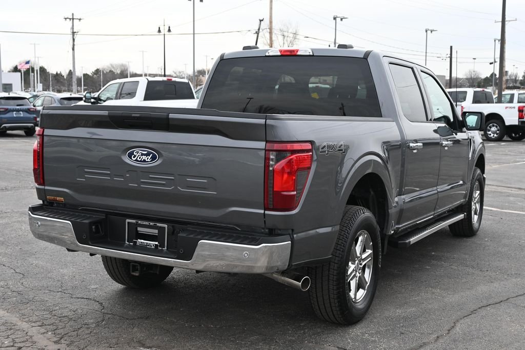 Used 2025 Gray Ford XLT image 9
