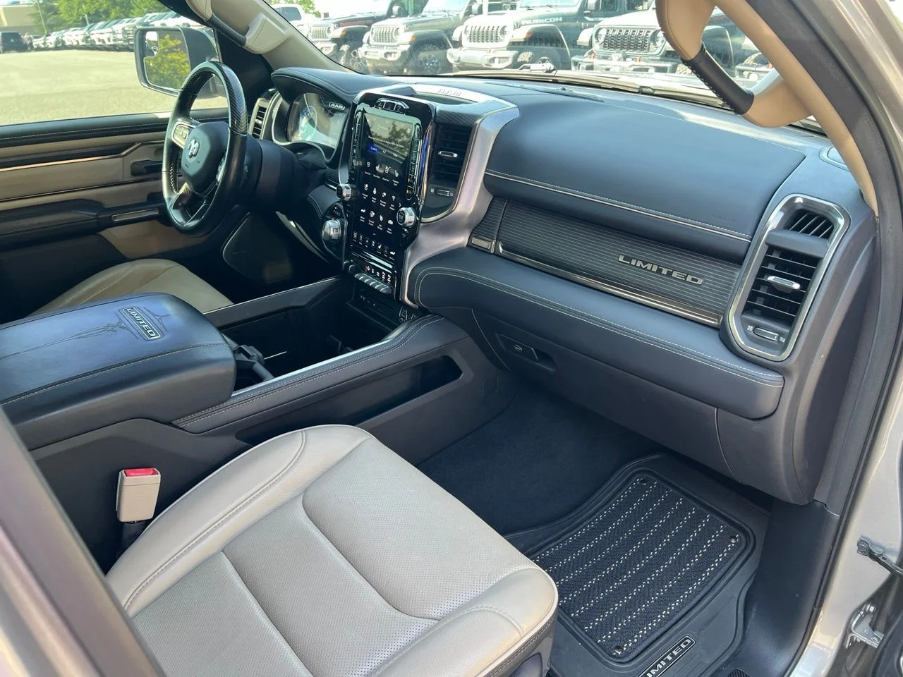 Used 2019 Silver Ram Limited image 21