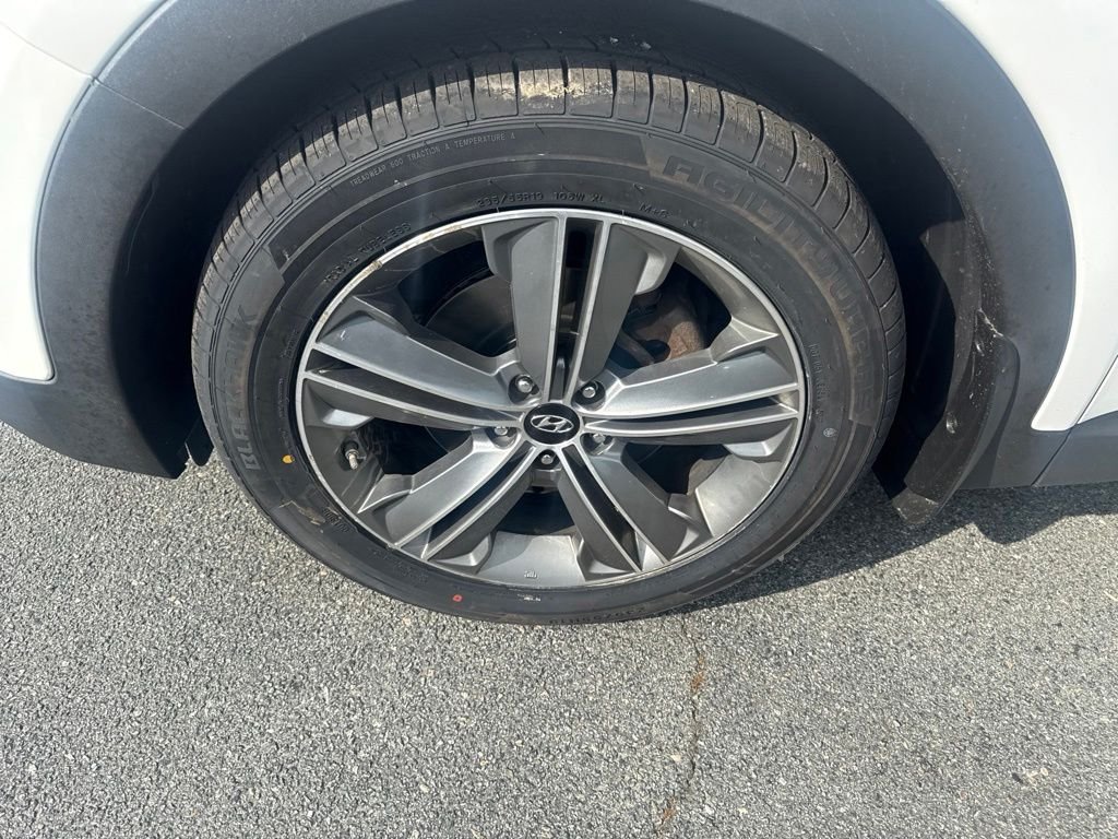 2016 Hyundai Santa Fe SE - Photo 9