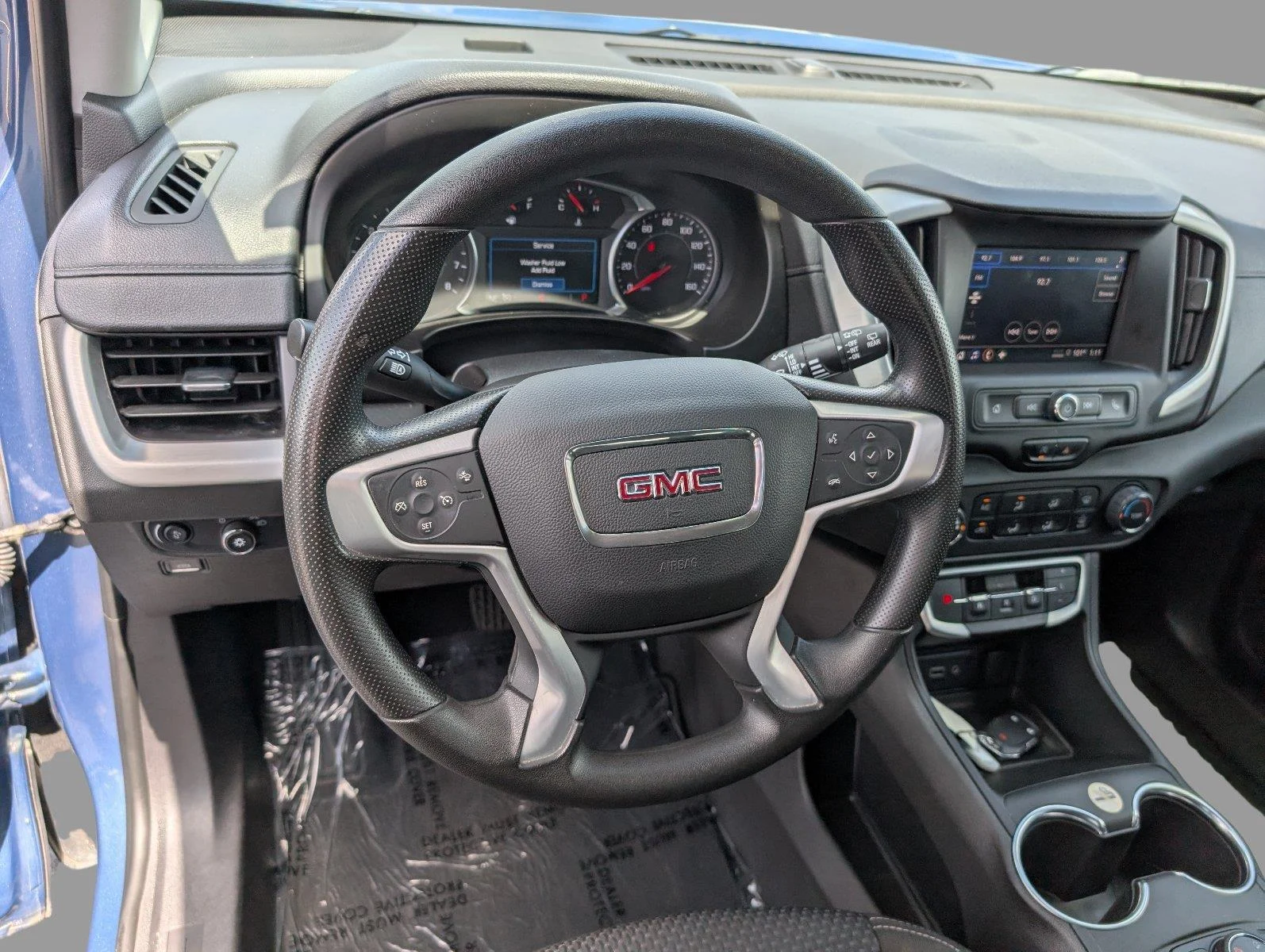 Used 2024 Downpour Metallic GMC SLE image 4