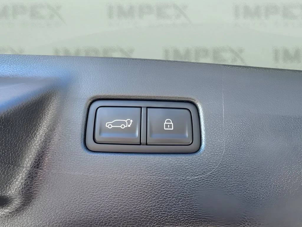 Used 2026 Silver Hyundai Calligraphy image 31