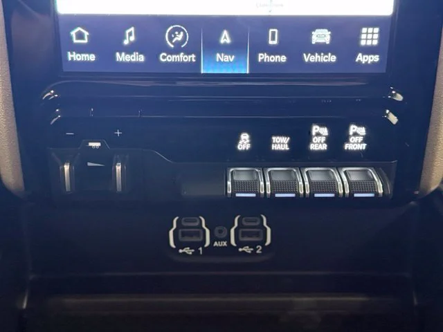 Used 2024 Black Ram Laramie image 28