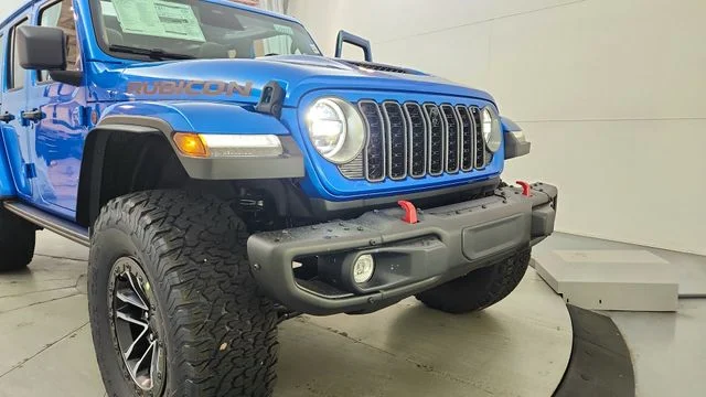 New 2026 Hydro Blue Pearl-Coat Exterior Paint Jeep Rubicon X image 16