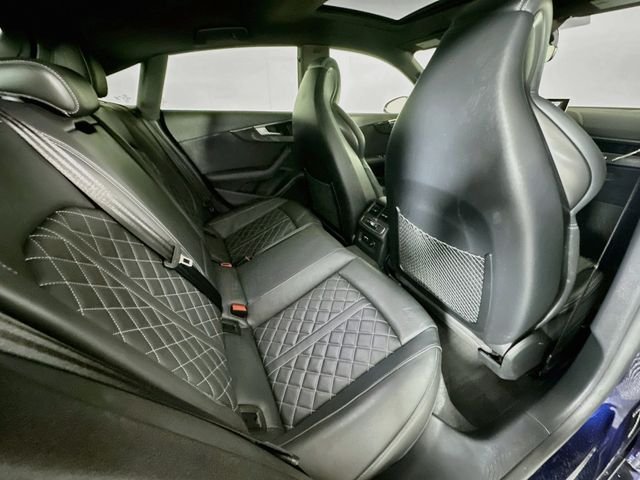 Used 2024  Audi Premium Plus image 27
