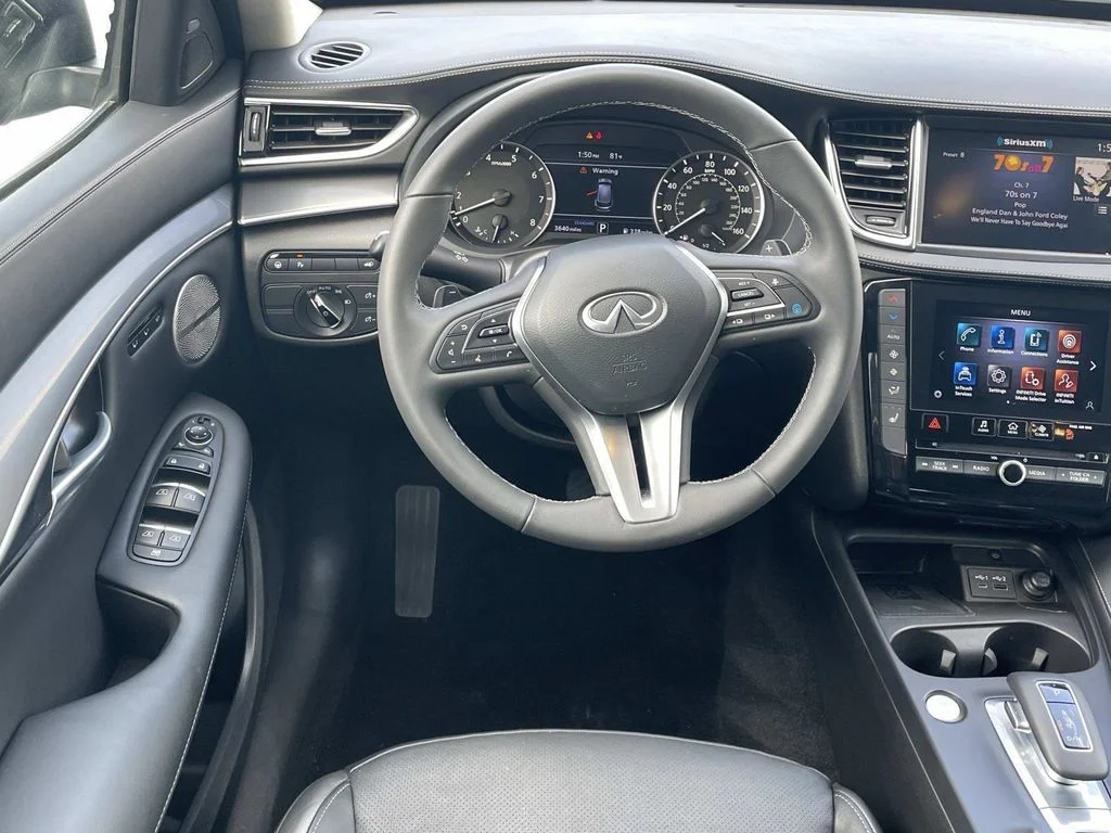 Certified Used 2025 Black INFINITI LUXE image 11