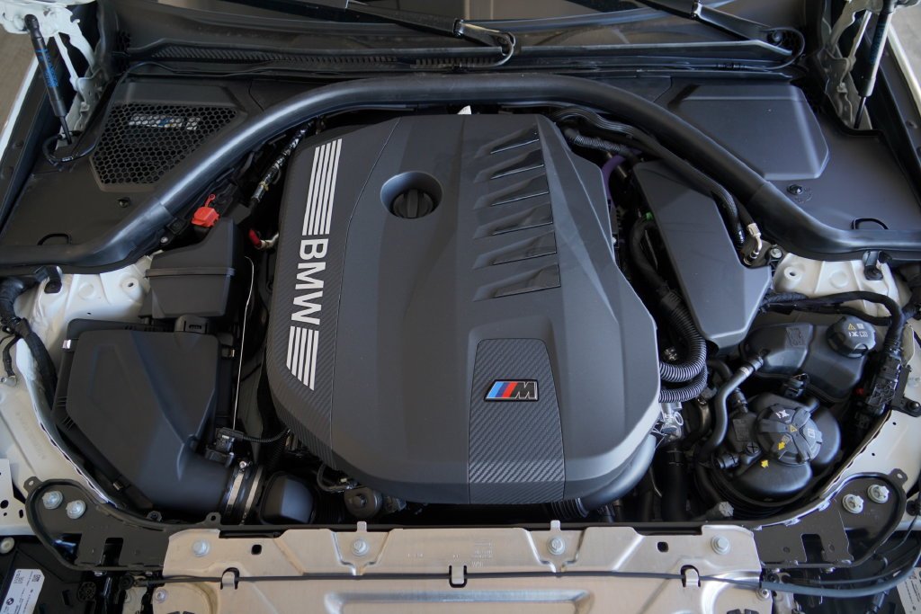 New 2026 Alpine White BMW M340i image 35