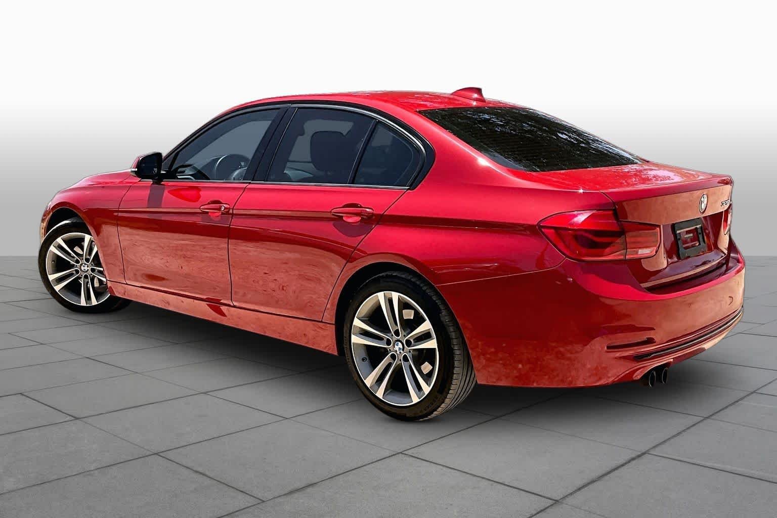 Used 2016 Melbourne Red Metallic BMW 328i image 12