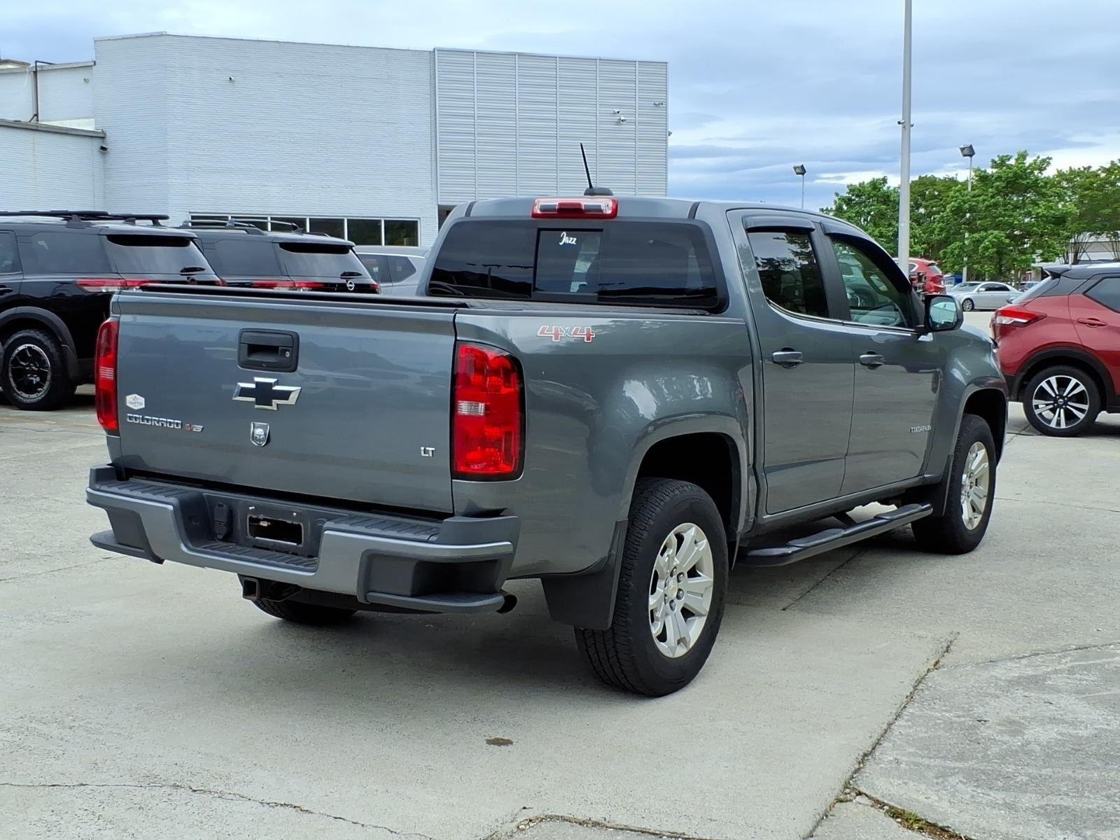 Used 2019 Satin Steel Metallic Chevrolet 4WD LT image 7