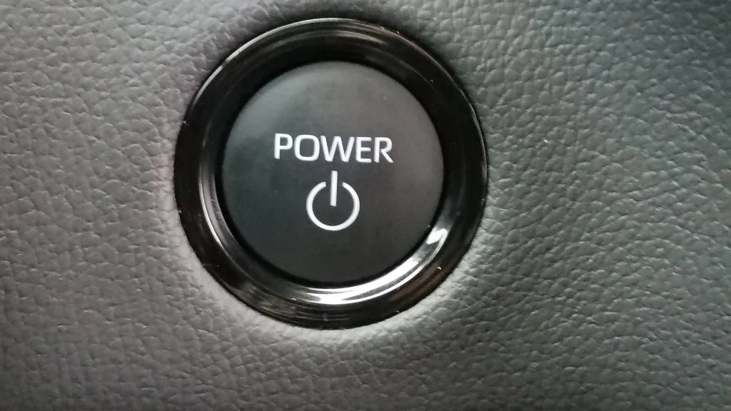 Used 2025 Blue Toyota SR5 image 30