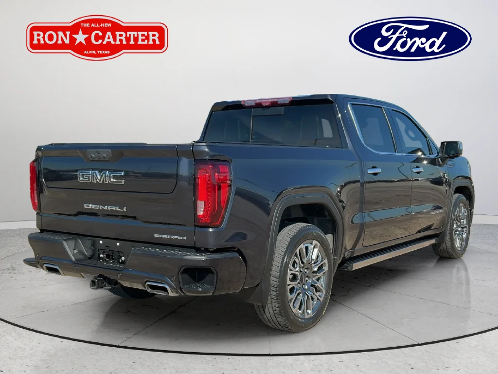 Used 2023 Silver GMC Denali Ultimate image 6
