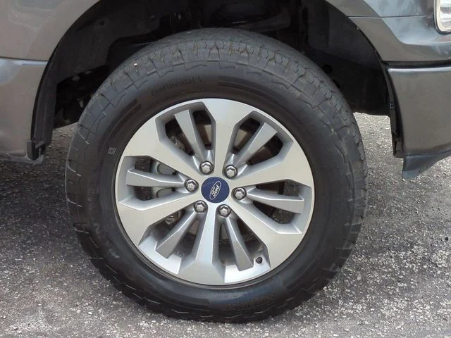 Certified Used 2018 Magnetic Metallic Ford XL image 11