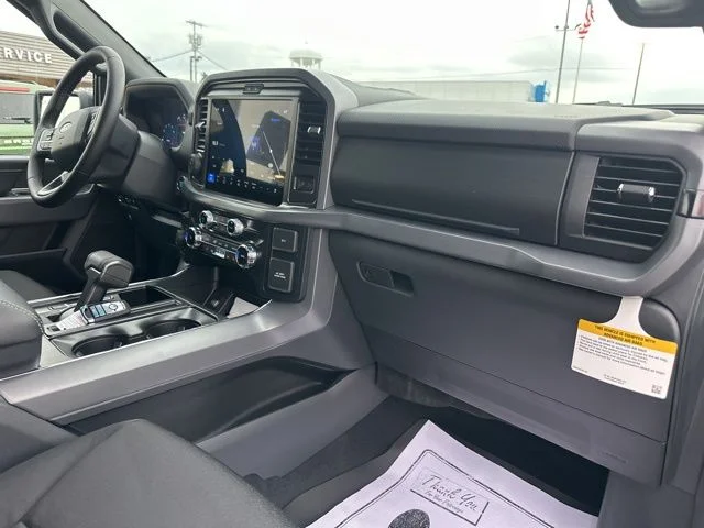 New 2026 Carbonized Gray Metallic Ford XLT image 10