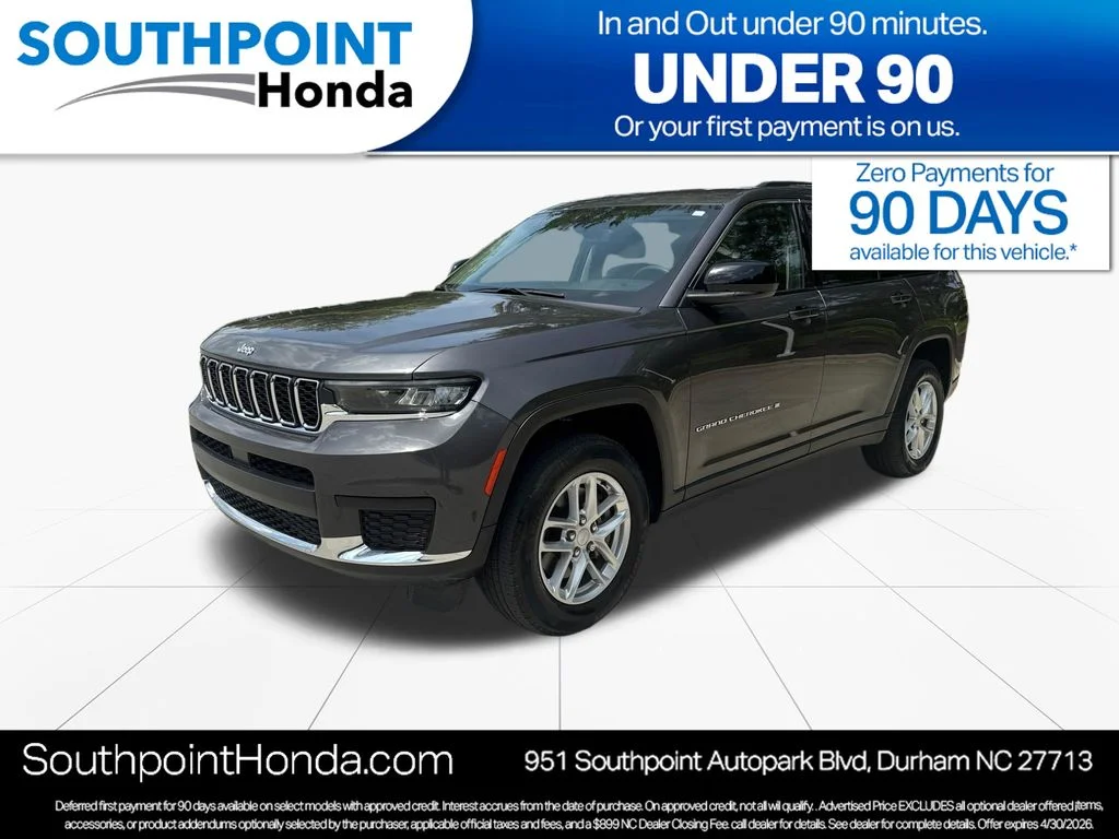 Used 2023 Gray Metallic Jeep Laredo image 3