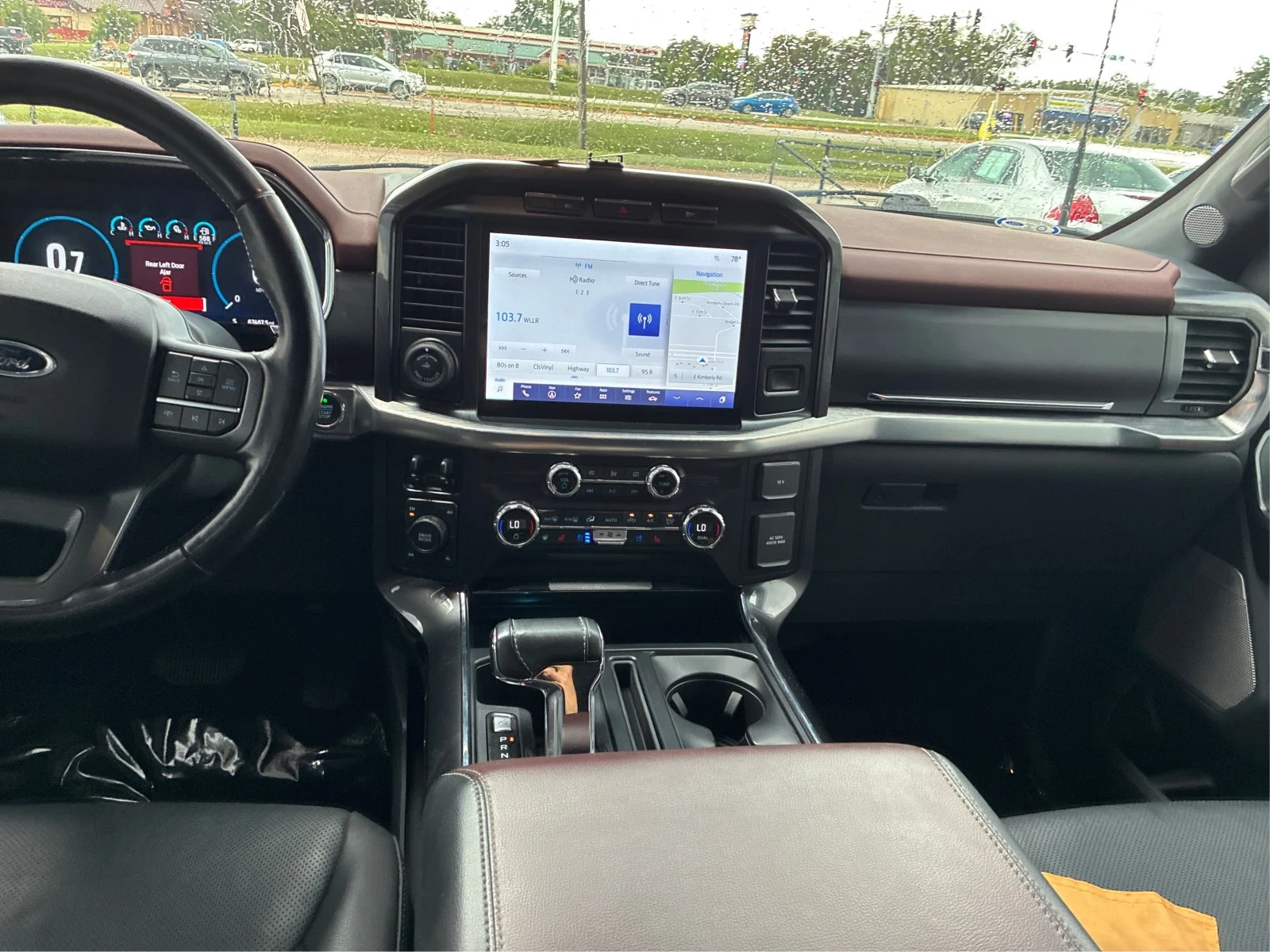 Used 2021 White Ford LARIAT image 12