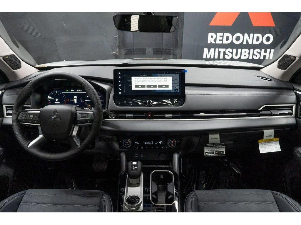 2026 Mitsubishi Outlander SE - Photo 10