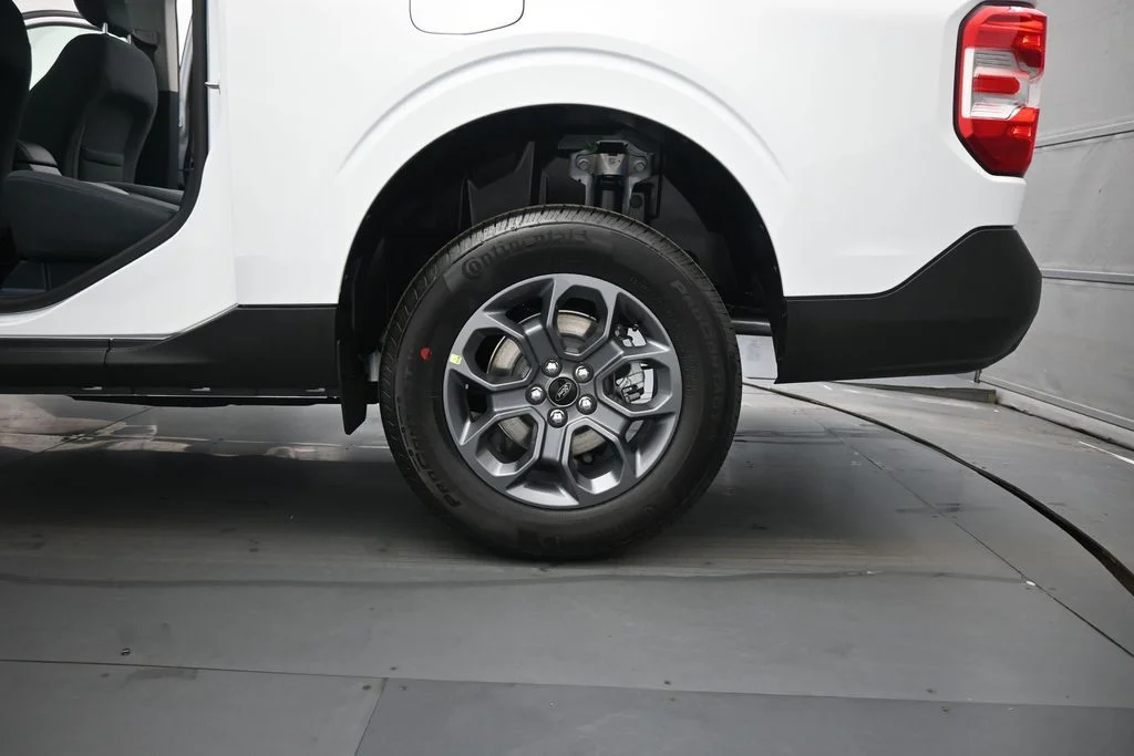 New 2026 White Ford XLT image 18
