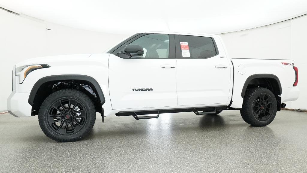 New 2026 Ice Cap Toyota SR5 image 4