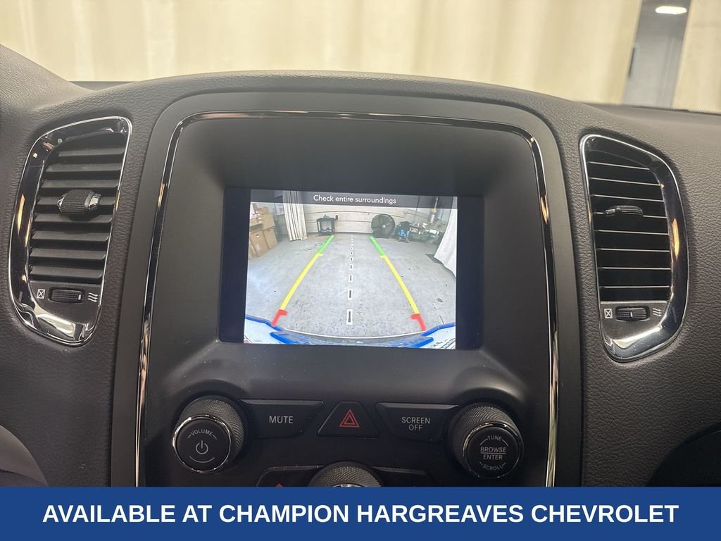 Used 2018 White Dodge SXT image 20