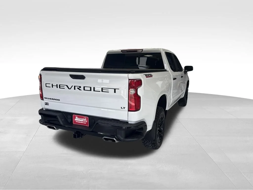 Used 2021 White Chevrolet LT Trail Boss image 8