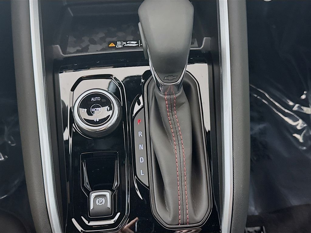 2026 Chevrolet Colorado Z71 - Photo 18