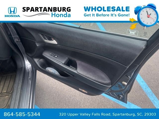 Used 2012  Honda SE image 19
