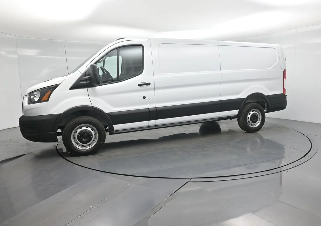 New 2026 White Ford Base image 28