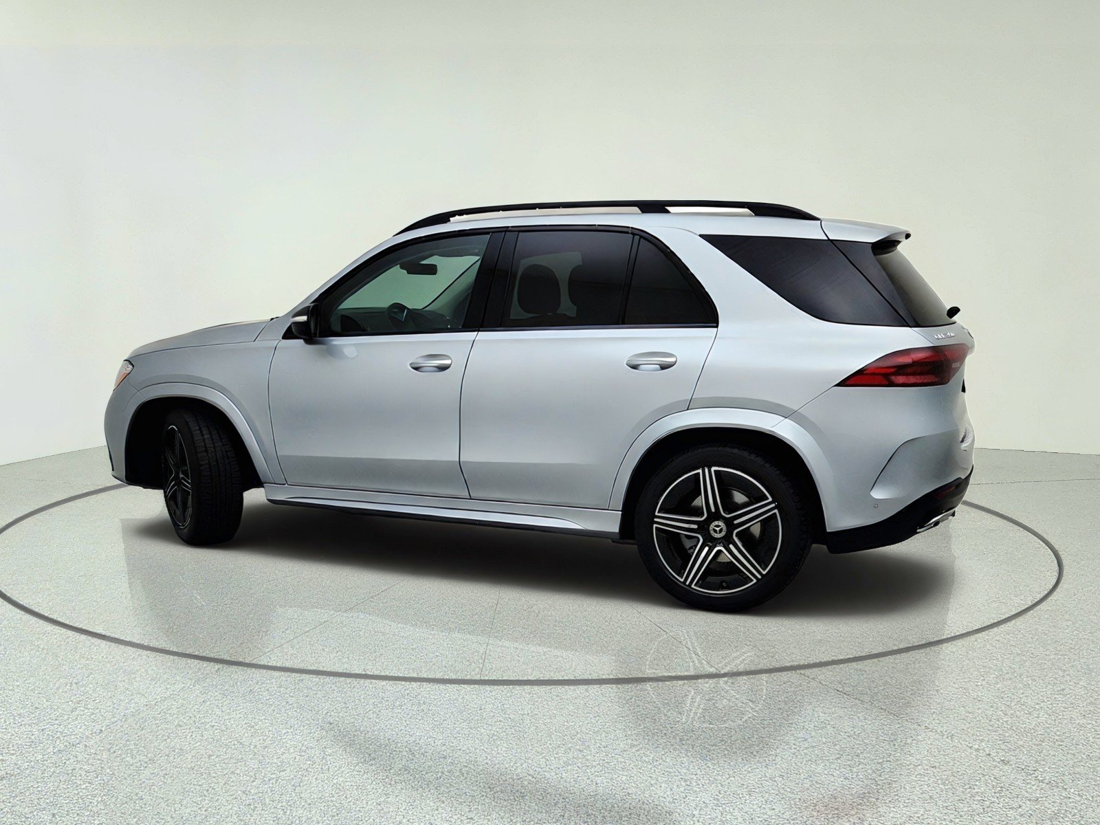 New 2026 Cirrus Silver Metallic Mercedes-Benz GLE 350 4MATIC® SUV image 13