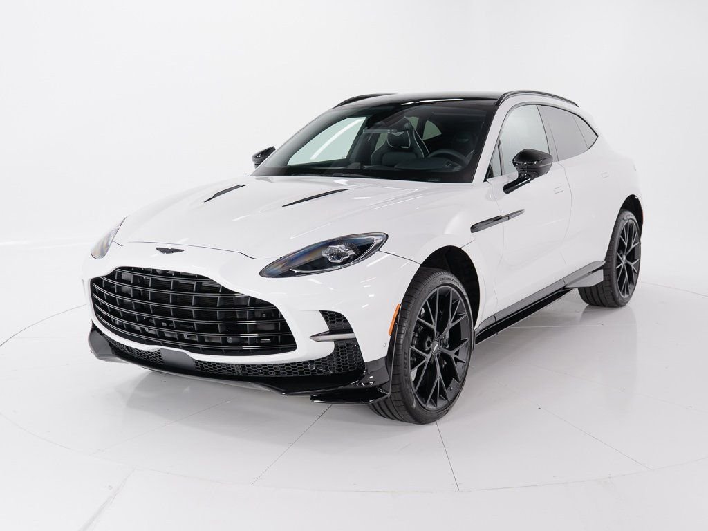 2026 Aston Martin DBX 707