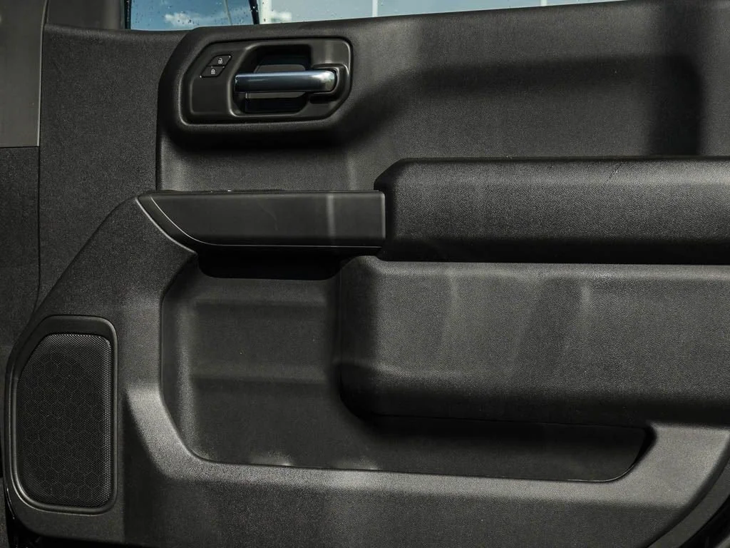 New 2026 Onyx Black GMC Pro image 8