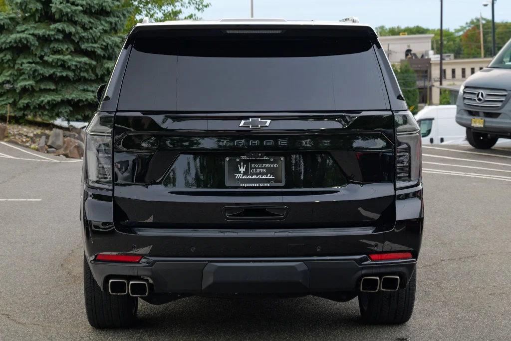 Used 2025 Black Chevrolet High Country image 6