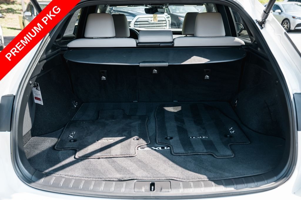 Used 2024 White Pearl Lexus 350 Premium image 7