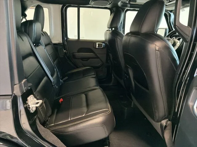 Used 2021 Black Jeep Unlimited Sahara image 38