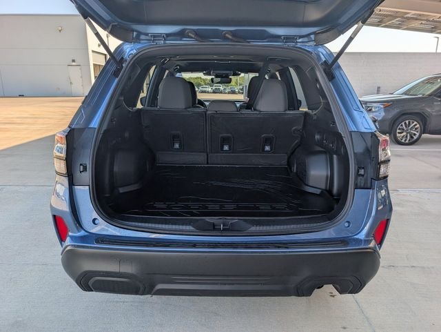 Certified Used 2025 Blue Subaru Premium image 28