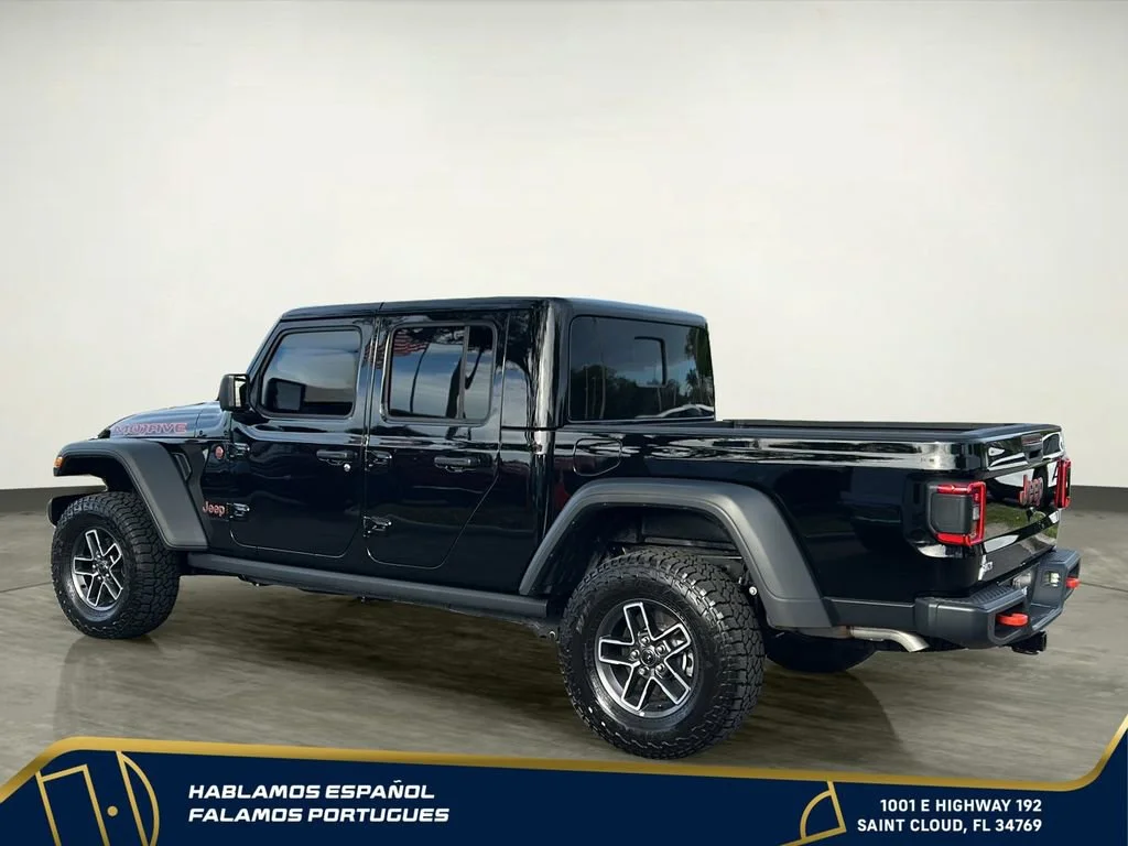 Used 2025 Black Jeep Mojave 4x4 image 4