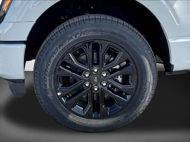 New 2026 Avalanche Ford XLT image 48