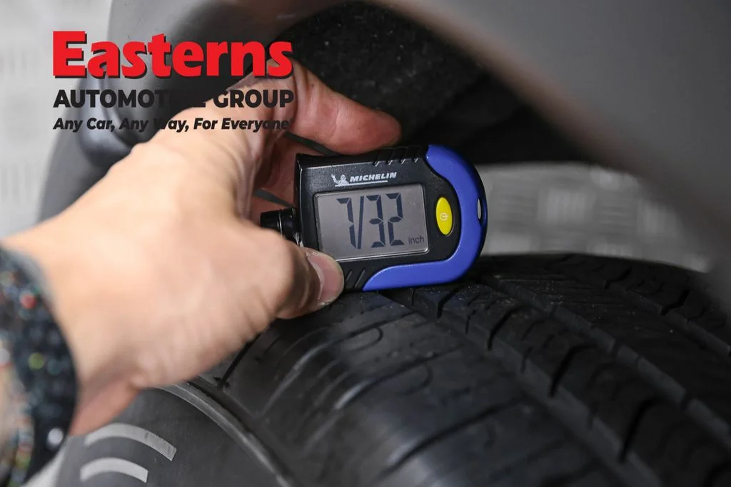 Used 2023 Gray Nissan SV image 29