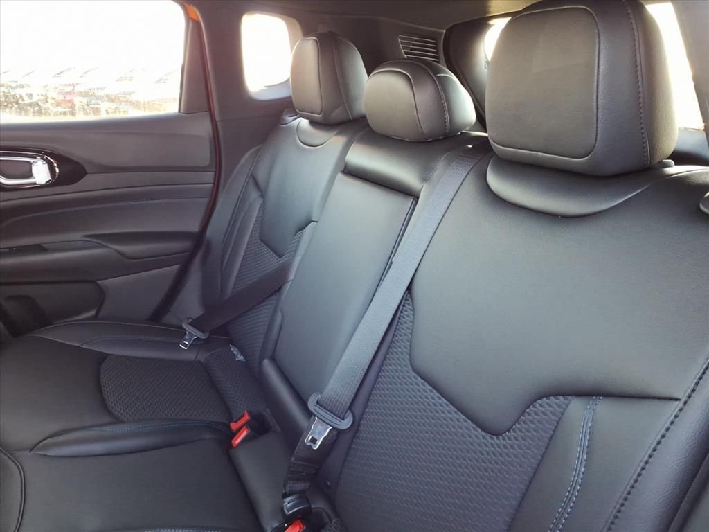 New 2026 Joose (DISC) Jeep Latitude image 10