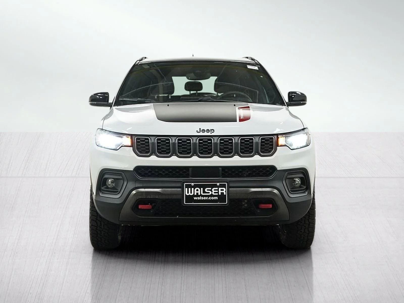 Used 2025 Bright White Clearcoat Jeep Trailhawk image 8