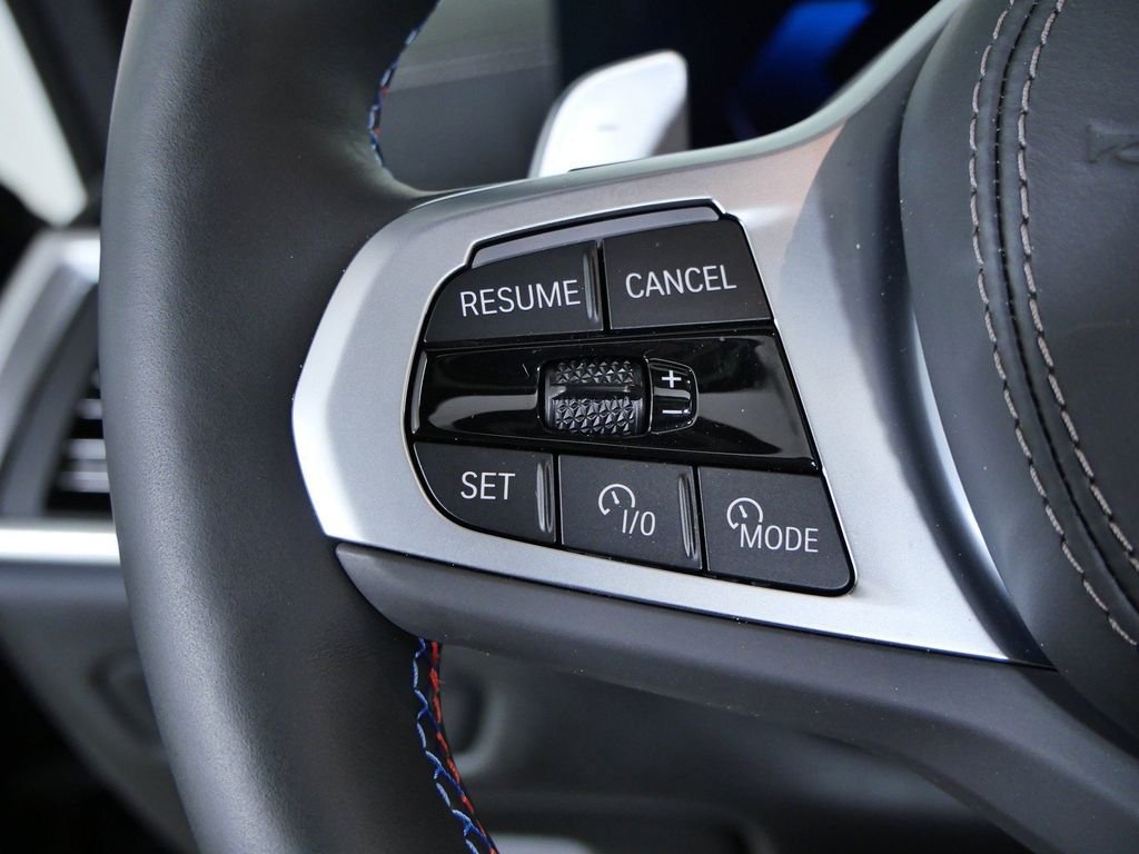 2026 BMW X5 M60i - Photo 40