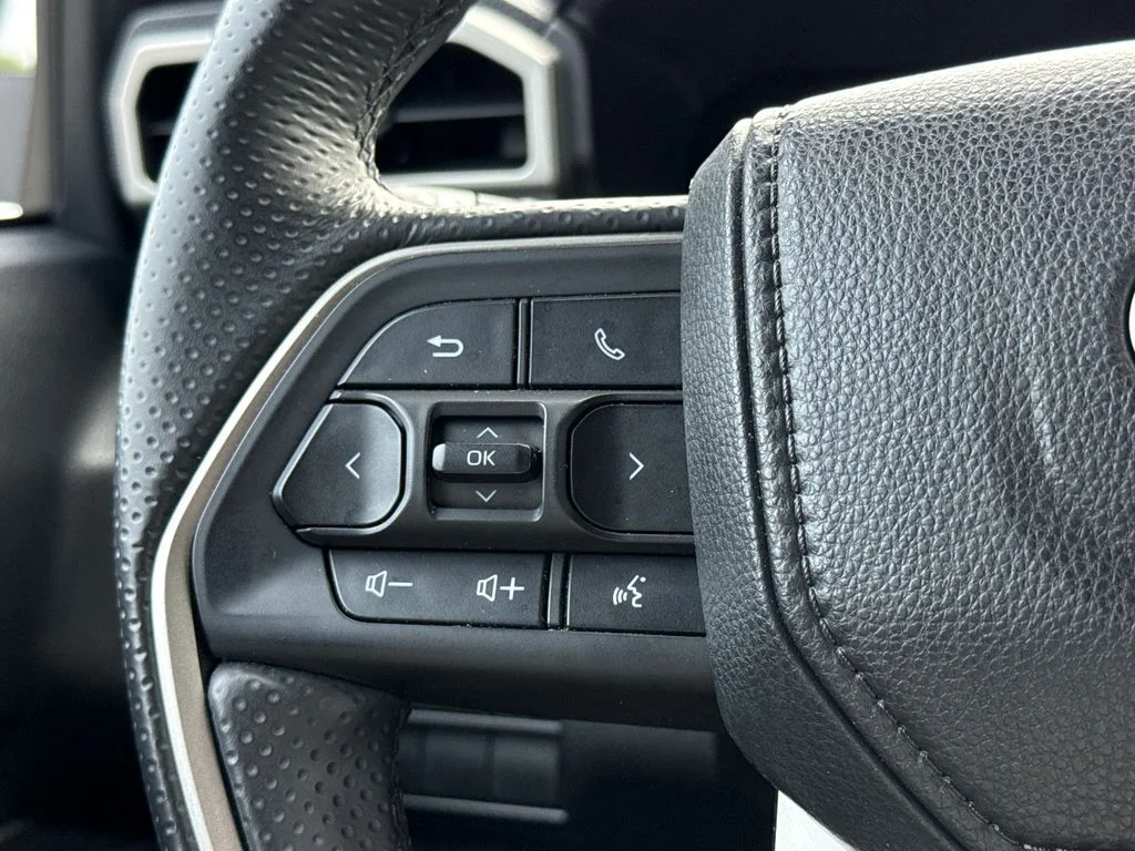 Used 2025 Black Toyota SR5 image 28