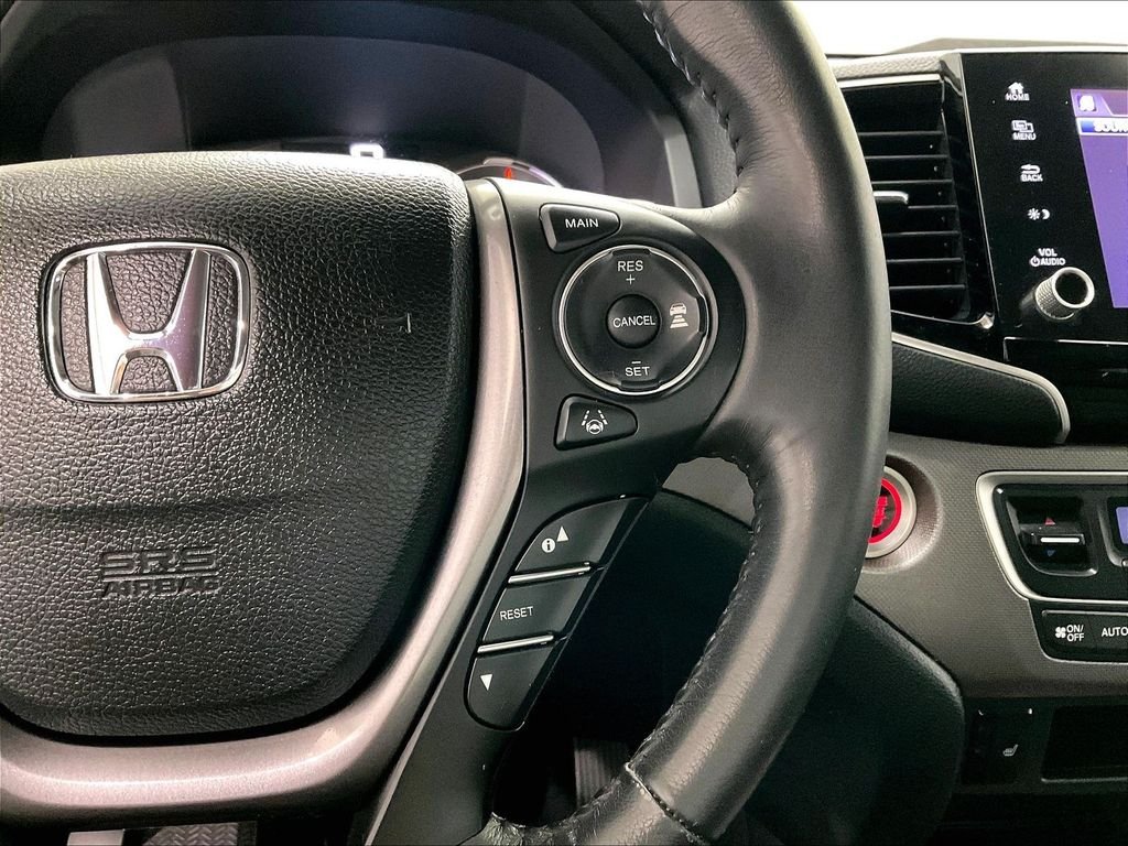 Used 2023 Black Honda RTL image 24