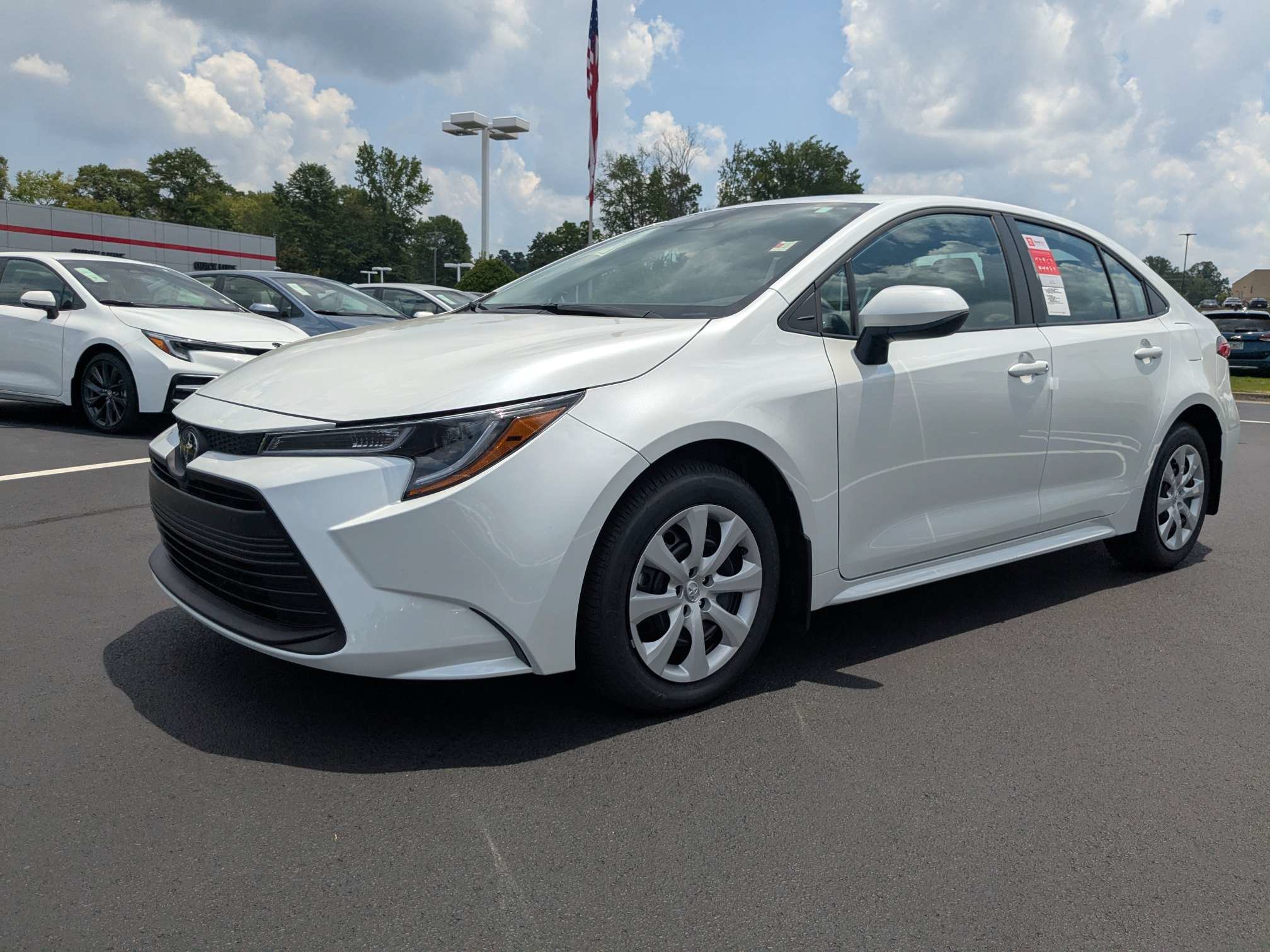 New 2026 Wind Chill Pearl Toyota LE image 9