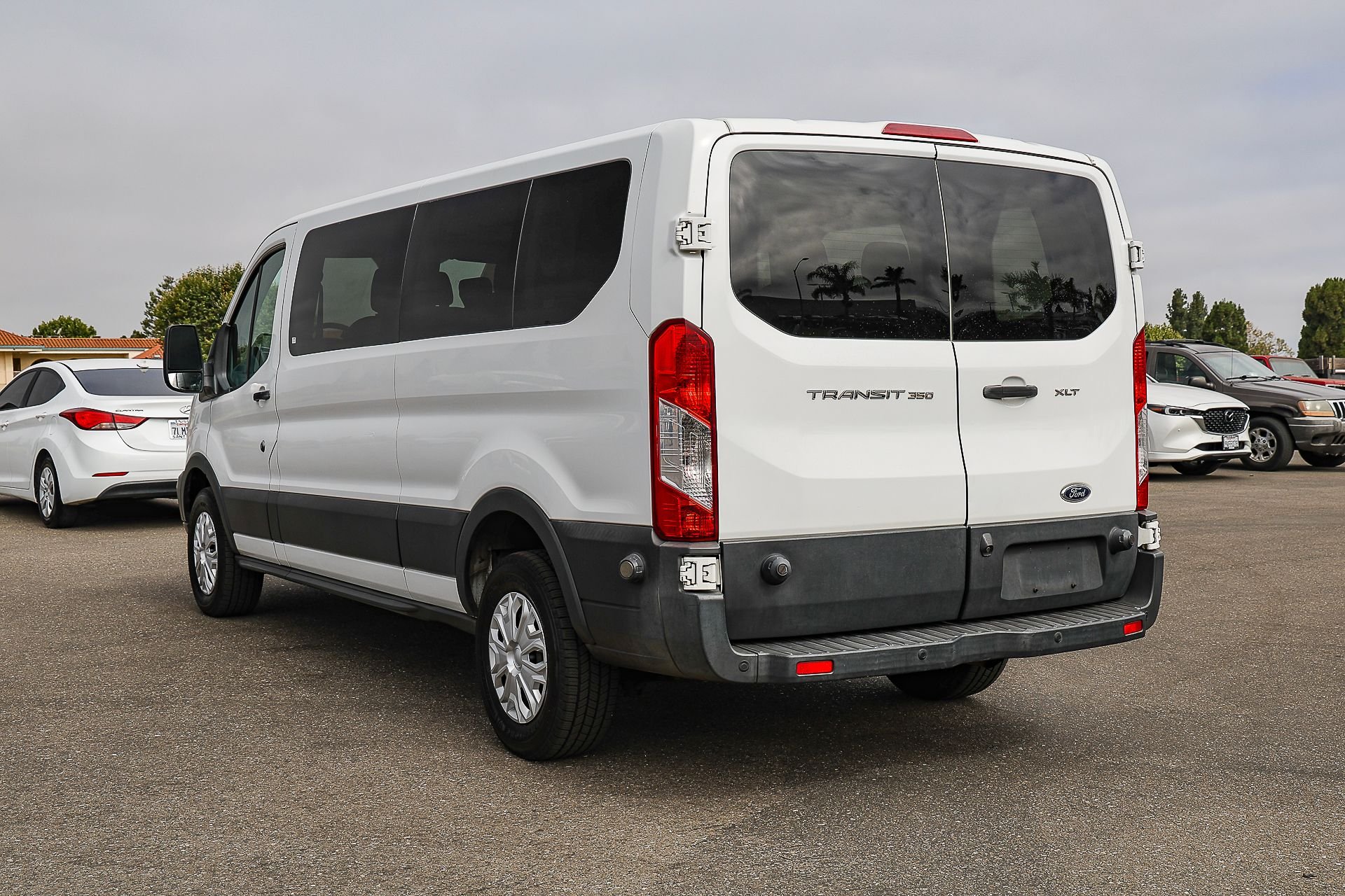 Used 2017 White Ford XLT image 6