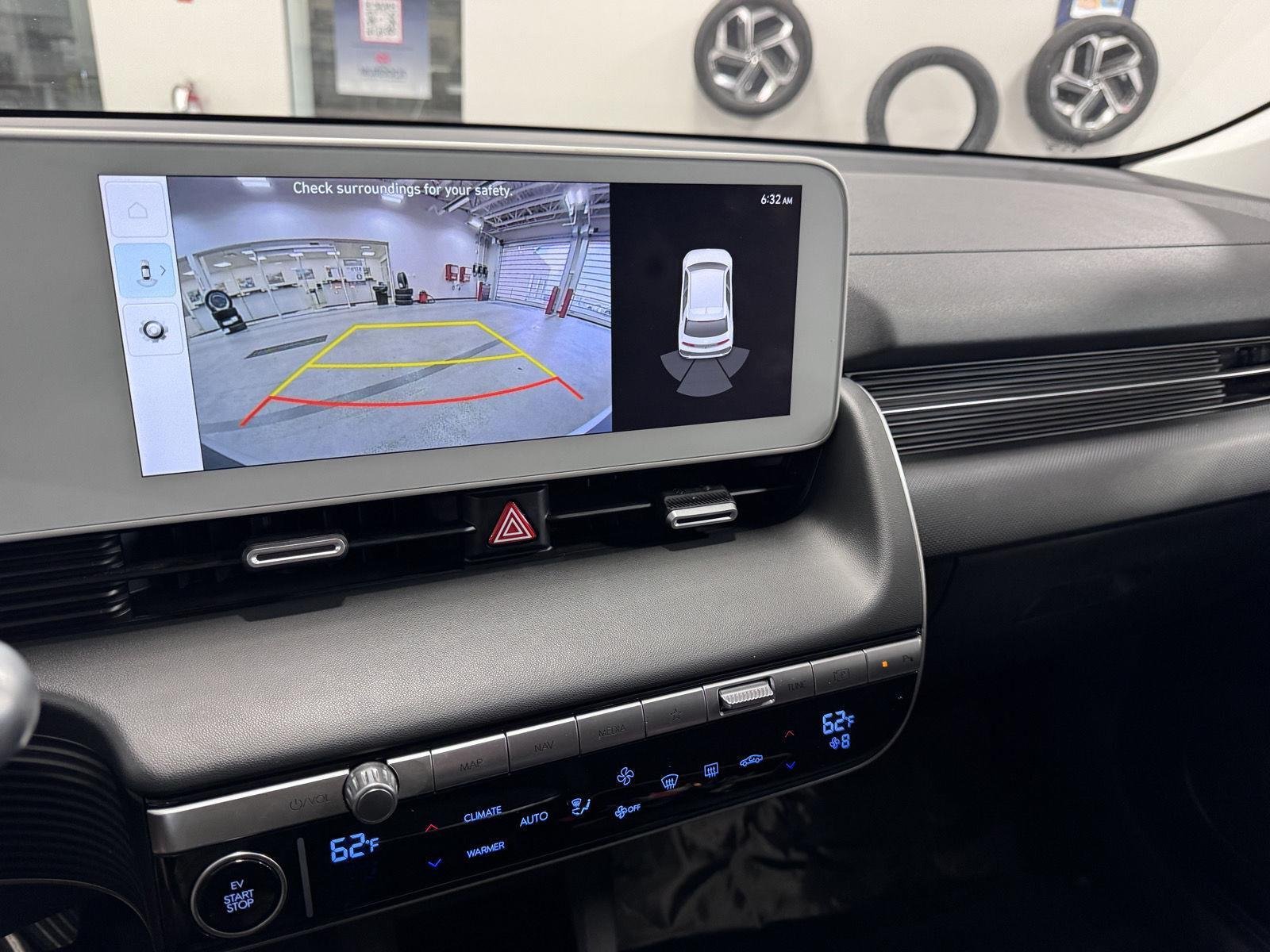2024 Hyundai IONIQ 5 SE - Photo 37