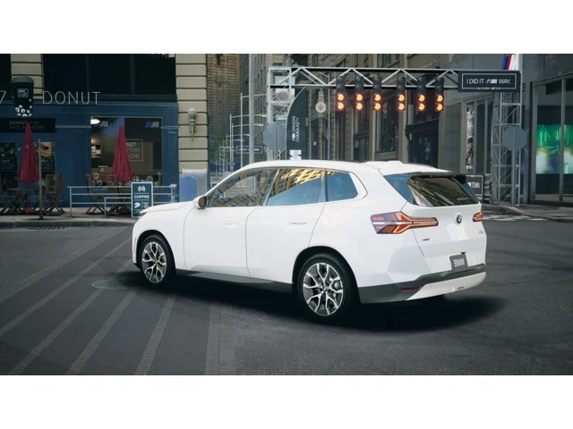 New 2026 Alpine White BMW 30 xDrive image 2