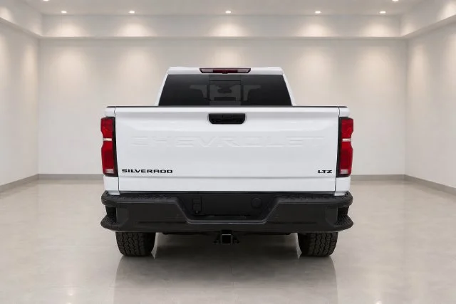 Used 2026 Summit White Chevrolet LTZ image 5