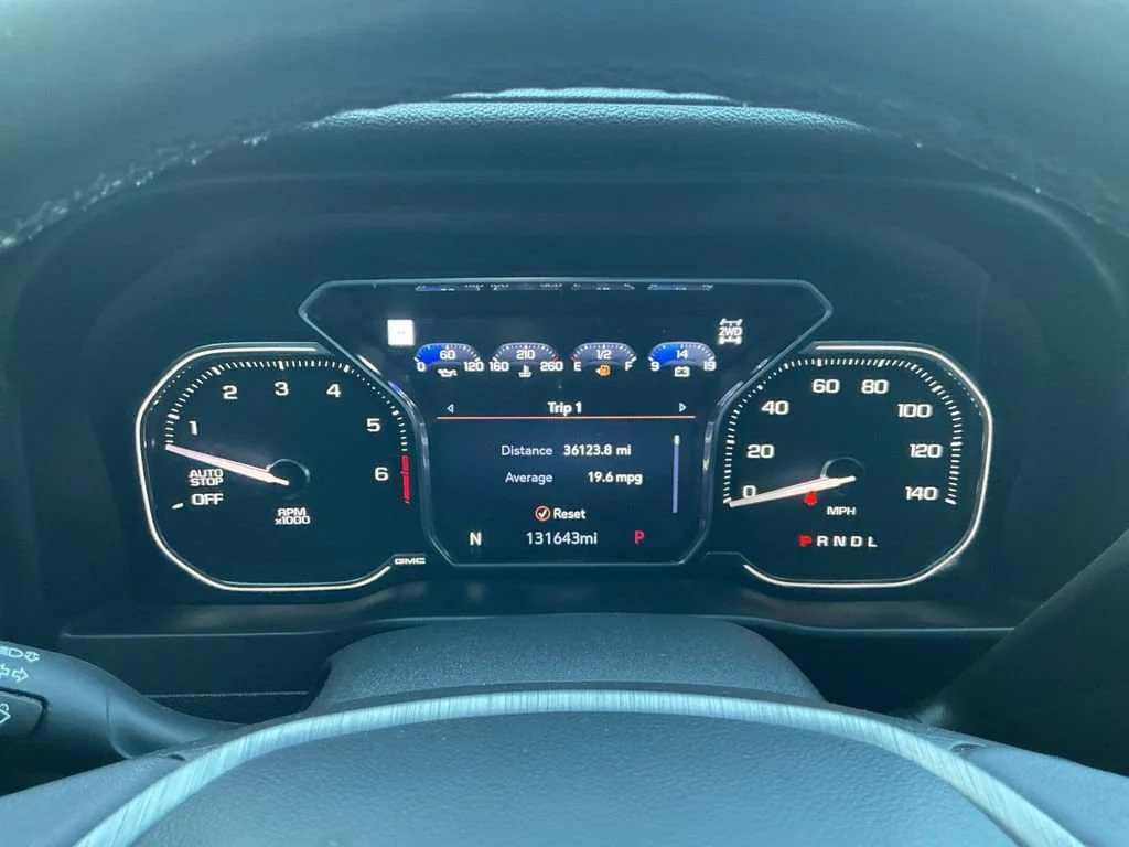 Used 2019 RED QUARTZ TINTCOAT GMC Denali image 13