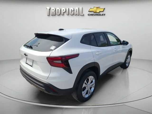 New 2026 Summit White Chevrolet LS image 5