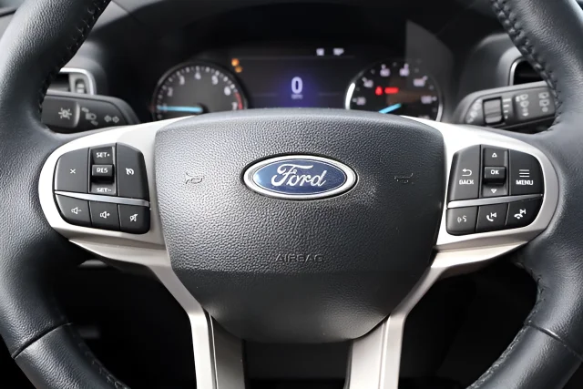 Certified Used 2023 Gray Ford XLT image 20